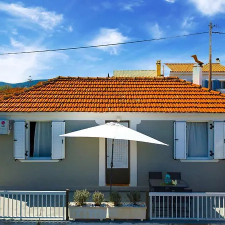 Lazarus Private House Sami (Kefalonia)